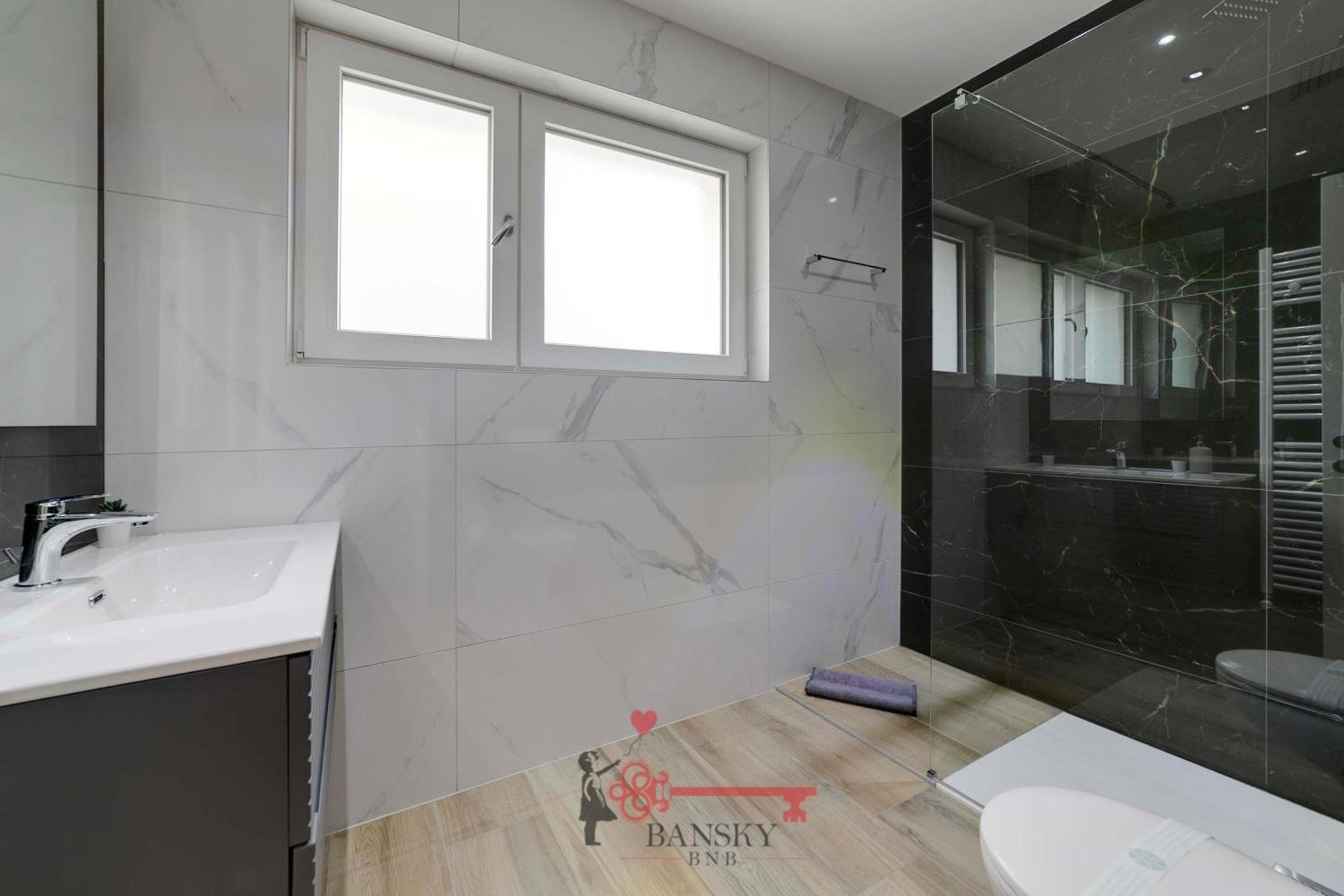 Home Sofia Room 2 - Modern Station -By Easylife Swiss لوغانو المظهر الخارجي الصورة